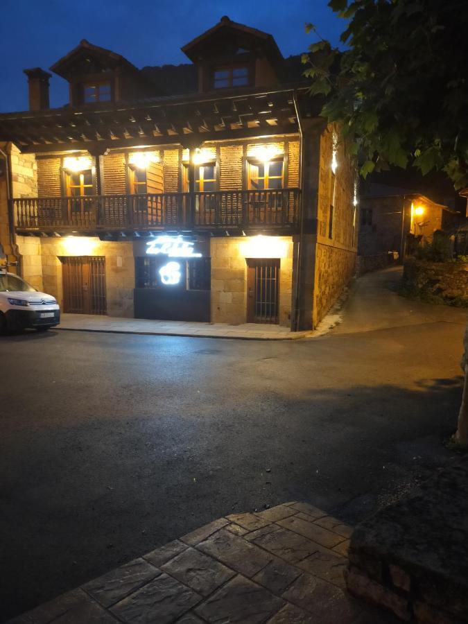 Apartamentos Los Edules 特雷斯诺 外观 照片